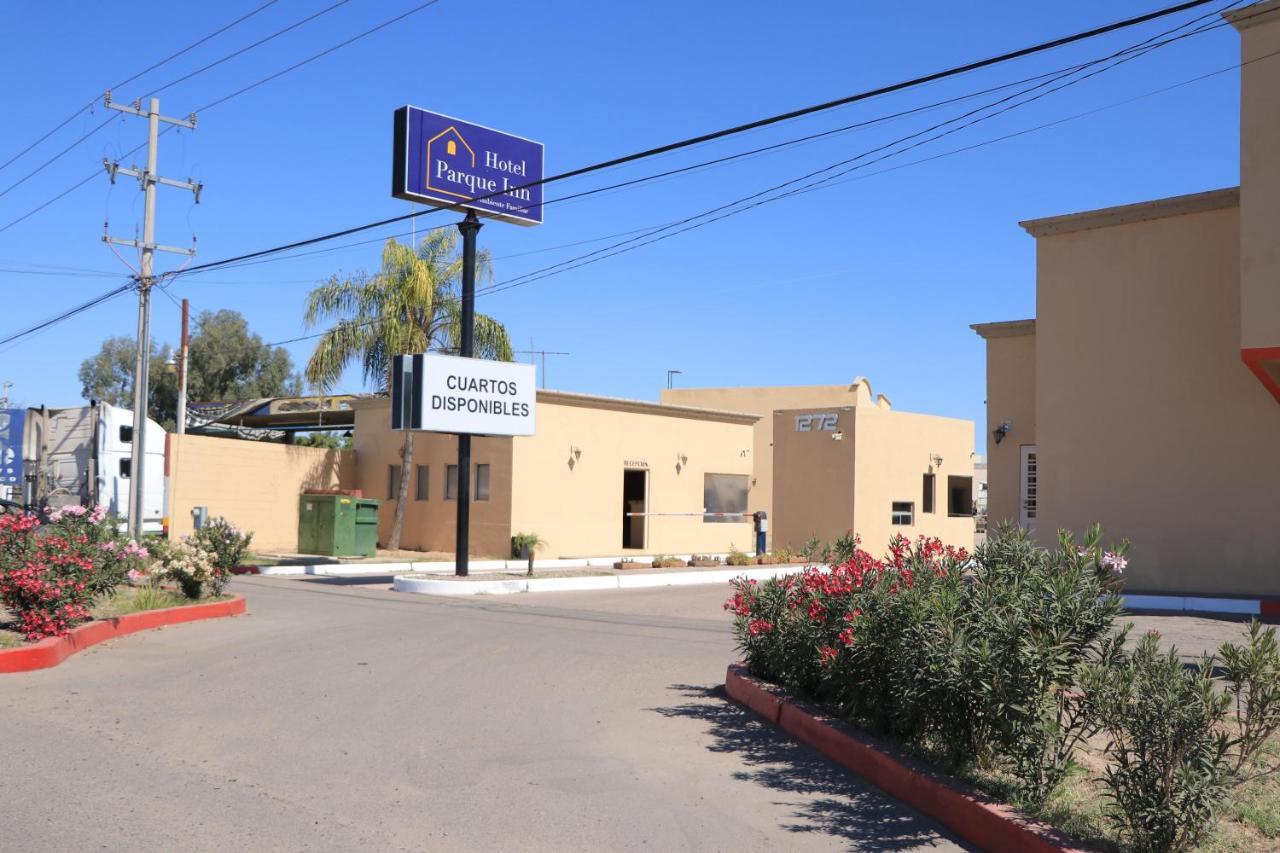 Hotel Parque Inn Hermosillo Exterior photo